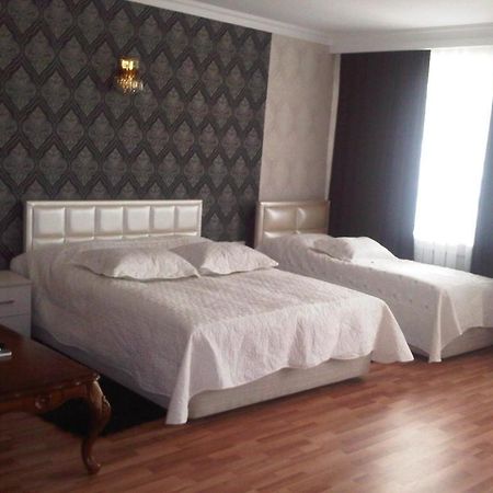 Xudaferin Hotel Baku Szoba fotó